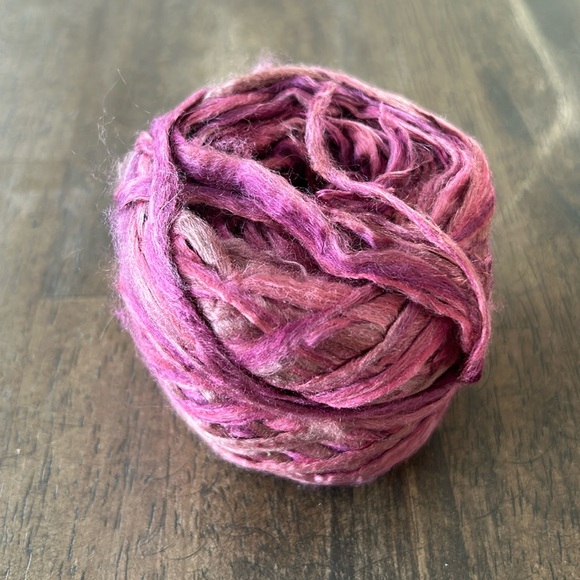 Chasing Rainbows Dyeworks Silk Half Skein Yarn Pinks - Picture 1 of 1